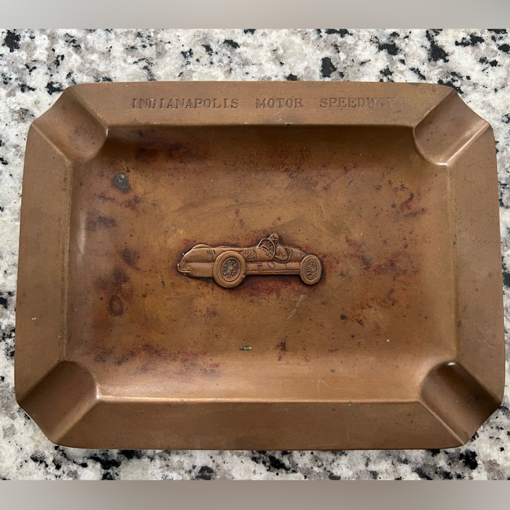 Vintage Indianapolis motor speedway ashtray.